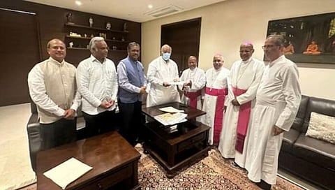 ಖರ್ಗೆ ಭೇಟಿಯಾದ ಕ್ರೈಸ್ತ ನಿಯೋಗ