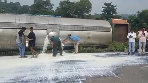 Milk Tanker Overturns In Maharashtra, Highway 'Whitewashed'