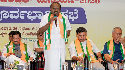 Union Minister HD Kumaraswamy asks Election Commission to place facts to protect dignity