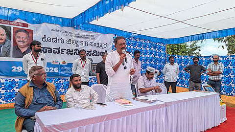 SIRನಿಂದಾಗಿ ಮತದಾನದ ಹಕ್ಕು ಕಳೆದುಕೊಳ್ಳುವ ಭೀತಿಯಲ್ಲಿ ಭೂರಹಿತ ಮತದಾರರು: ಪ್ರಕಾಶ್ ರಾಜ್ ಬೆಂಬಲದ ಭರವಸೆ