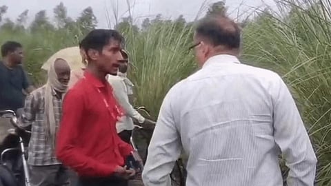 Viral Video: UP Revenue Official Threatens Farmer With SC/ST Act Case Over Land Dispute, Probe Ordered