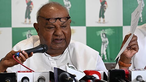JD(S) supremo HD Devegowda addressing a press meet on NICE road issue in Bengaluru on Monday. 