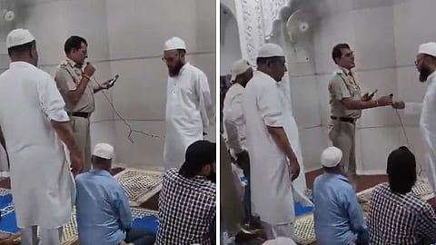 Delhi cops appeal from Old Delhi mosque
