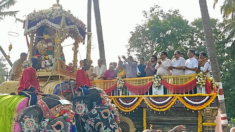 Actor Ravichandran Flags Off Historic Srirangapatna Dasara 2026 With Grand Jamboo Savari