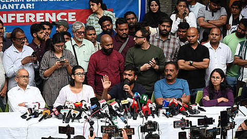 Abhijeet Deepke addressed the media alongside Supreme Court senior advocate Prashant Bhushan, Neha Bora (AISA), actor Prakash Raj, Aishe Ghosh (SFI), and Viraj (AISF).