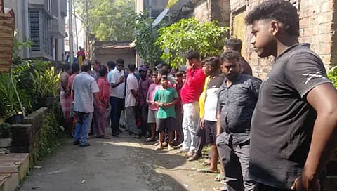 Boy, father paraded naked in Kolkata for kissing girlfriend