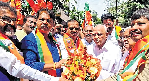 BJP leaders, including LoPs Chalavadi Narayanaswamy and R Ashoka, Chitradurga MP Govind Karjol, former CM BS Yediyurappa and others 