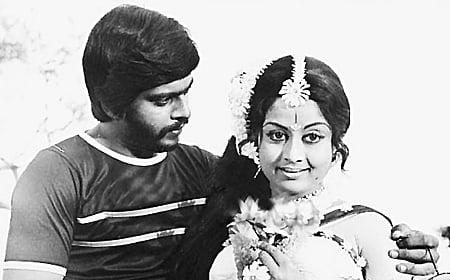 ಮಂಜುಳನಾಗ ಜೋಡಿ ಜೀವಗಳು