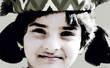 ಚಿತ್ರದಲ್ಲಿರುವವರು  ಯಾರು ಗೊತ್ತೆ?