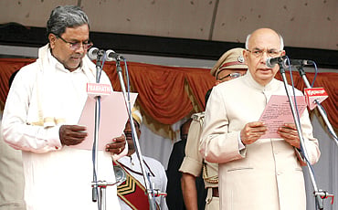 ಹುಂಡಿ ತೆರೆದ ಸಿದ್ದು