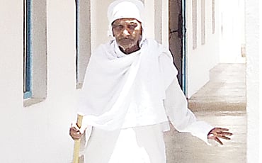 ಬದುಕಿದ್ದಾಗಲೇ ಶ್ರಾದ್ಧ ಆಗುತ್ತಾ?