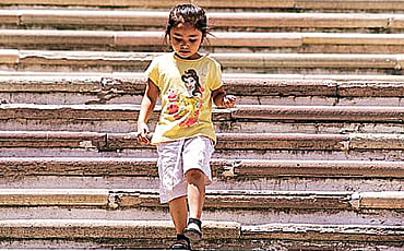 ಸ್ಟೆಪ್ 1, ಸ್ಟೆಪ್ 2