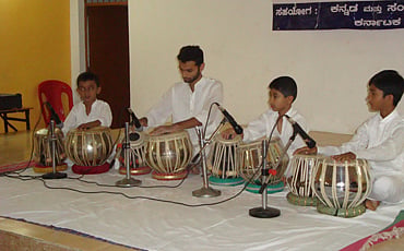 ತಬಲ ಸಾಧಕರು!