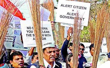 ಆಪ್‌ನ ಆಗಮನದಿಂದ ಬೆಚ್ಚಿಬಿದ್ದಿರುವ ಸಾಂಪ್ರದಾಯಿಕ ಪಕ್ಷಗಳು