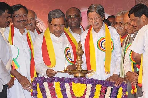 80ನೇ ಅಖಿಲ ಭಾರತ ಕನ್ನಡ ಸಾಹಿತ್ಯ ಸಮ್ಮೇಳನವನ್ನು ಮುಖ್ಯಮಂತ್ರಿ ಸಿದ್ದರಾಮಯ್ಯ ಉದ್ಘಾಟಿಸಿದರು.