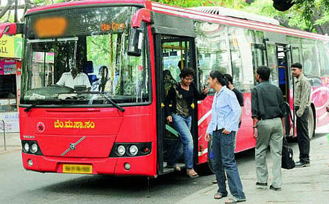 ಕೆಎಸ್‌ಆರ್‌ಟಿಸಿ ಮತ್ತು ಬಿಎಂಟಿಸಿ ಬಸ್