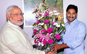 ಮತ್ತೆ ಜೈಲು ಸೇರೋದು ತಪ್ಪಿಸಿ: ಜಗನ್