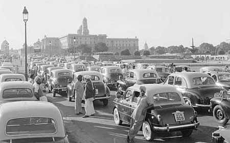 ಅಂಬಾಸಿಢರ್!