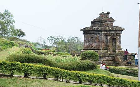ಅಲೌಕಿಕಕ್ಕೆ ವಾನಪ್ರಸ್ಥ