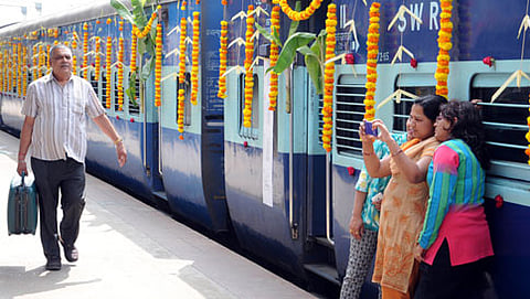 ನಾಲ್ಕು ನೂತನ ರೈಲು ಸೇವೆಗಳಿಗೆ ಚಾಲನೆ