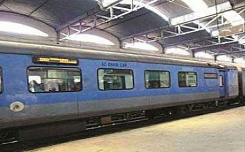 ಚಾಪ್ರ-ಟಾಟಾ ಎಕ್ಸ್‌ಪ್ರೆಸ್