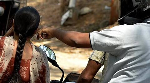 (ಸಾಂದರ್ಭಿಕ  ಚಿತ್ರ)