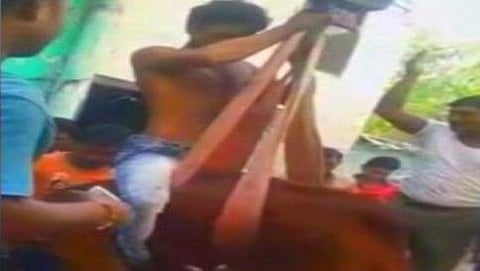 ಹಸುವನ್ನು ರಕ್ಷಿಸಿದ 20ರ ಹರೆಯದ ಮೊಹಮ್ಮದ್ ಜಾಕಿ