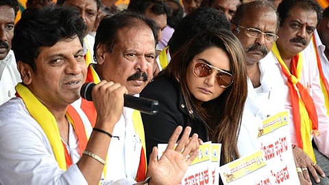 ಪ್ರತಿಭಟನೆಯಲ್ಲಿ ಪಾಲ್ಗೊಂಡಿದ್ದ ನಟ ಶಿವರಾಜ್ ಕುಮಾರ್