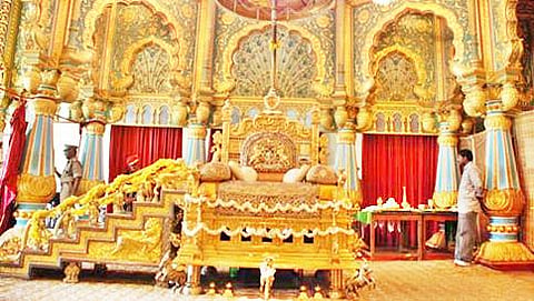 ಮೈಸೂರು ರಾಜರ ರತ್ನ ಖಚಿತ ಸಿಂಹಾಸನ