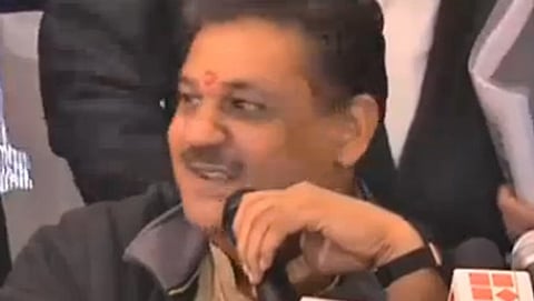 ಪತ್ರಿಕಾಗೋಷ್ಠಿಯಲ್ಲಿ ಕೀರ್ತಿ ಆಜಾದ್