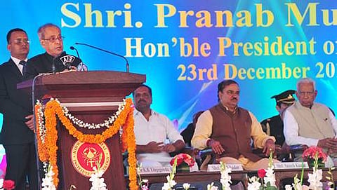 ವ್ಯಕ್ತಿತ್ವ ರೂಪವೇ ಶಿಕ್ಷಣದ ಗುರಿ: ರಾಷ್ಟ್ರಪತಿ ಪ್ರಣಬ್ ಮುಖರ್ಜಿ (ಫೋಟೋ ಕೃಪೆ: ಕೆಪಿಎನ್)