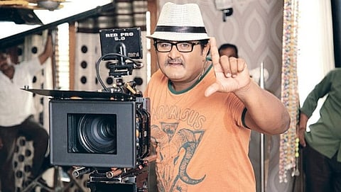 'ಕಥೆ ಚಿತ್ರಕಥೆ ನಿರ್ದೇಶನ ಪುಟ್ಟಣ್ಣ' ಸಿನೆಮಾದಲ್ಲಿ ಕೋಮಲ್