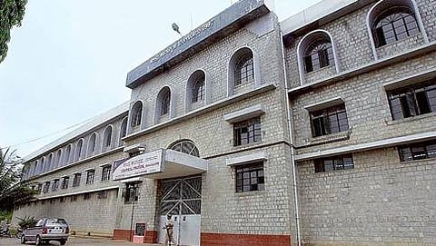 ಪರಾರಿಯಾದ ಕೈದಿ ಸೆರೆಗೆ ವಿಶೇಷ ತಂಡ