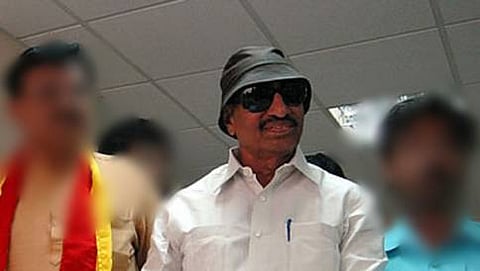 ಕನ್ನಡ ಚಳುವಳಿ ಪಕ್ಷದ ಮುಖ್ಯಸ್ಥ ವಾಟಾಳ್ ನಾಗರಾಜ್