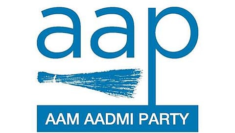 ಆಮ್ ಆದ್ಮಿ  ಪಕ್ಷದ ನೂತನ ಲೋಗೊ(ಚಿತ್ರ ಕೃಪೆ: https://www.facebook.com/AamAadmiParty  )