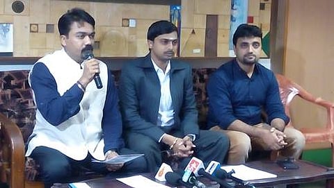 ಪತ್ರಿಕಾಗೋಷ್ಠಿಯ ನಡೆಸಿದ ಕ್ರಿಯೆಟಿವ್ ಡಿವೈಸಸ್ ವ್ಯವಸ್ಥಾಪಕ ನಿರ್ದೇಶಕ ಬಿ.ಎಂ ಉಮೇಶ್ ಕುಮಾರ್ ಮತ್ತಿತರರು