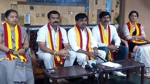 ಪತ್ರಿಕಾಗೋಷ್ಠಿಯಲ್ಲಿ ನಟಿ ಅಶ್ವಿನಿಗೌಡ, ಆಂಜನಪ್ಪ, ಪಟೇಲ್ ಕೆ ಸತೇಶ್ ಹಾಜರಿದ್ದರು.