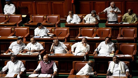 ಕರ್ನಾಟಕ ವಿಧಾನಸಭೆಯಲ್ಲಿ ಗುರುವಾರ ಲೋಕಾಯುಕ್ತ ತಿದ್ದುಪಡಿ ಕಾಯಿದೆಗೆ ಒಪ್ಪಿಗೆ ನೀಡಲಾಯಿತು.