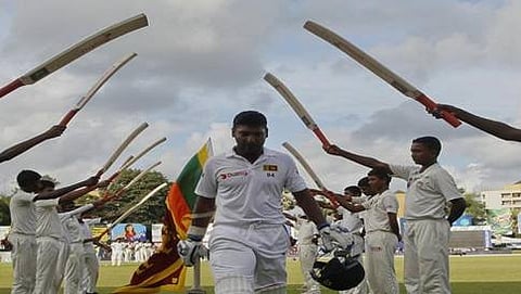 ಕೊನೆಯ ಟೆಸ್ಟ್ ಪಂದ್ಯವಾಡಿದ ಸಂಗಕ್ಕರಾಗೆ ಗೌರವ ವಿದಾಯ
