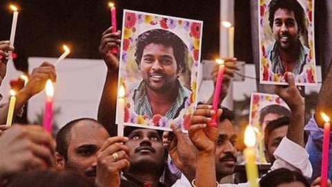 ಪ್ರತಿಭಟನಾನಿರತ ವಿದ್ಯಾರ್ಥಿಗಳು