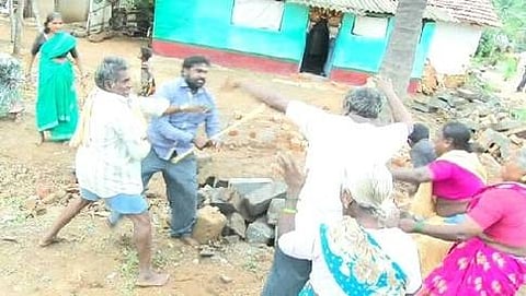 ಟಿವಿಯಲ್ಲಿ ಪ್ರಸಾರವಾದ ಬುಗುಡನಹಳ್ಳಿ ಗ್ರಾಮಸ್ಥರ ಜಗಳ