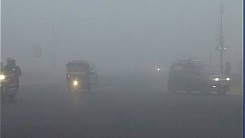ದೆಹಲಿಯ ಇಂಡಿಯಾ ಗೇಟ್ ಬಳಿ ಇಂದು ಬೆಳಗ್ಗೆ ಕಂಡುಬಂದ ದೃಶ್ಯ(ಫೋಟೋ ಕೃಪೆ-ಎಎನ್ಐ)