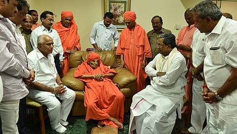 ನಿನ್ನೆ ರಾತ್ರಿ ಆಸ್ಪತ್ರೆಗೆ ಭೇಟಿ ನೀಡಿ ಶ್ರೀಗಳ ಆರೋಗ್ಯ ವಿಚಾರಿಸಿದ ಸಿಎಂ ಸಿದ್ದರಾಮಯ್ಯ ಹಾಗೂ ಬಿ.ಎಸ್.ಯಡಿಯೂರಪ್ಪ
