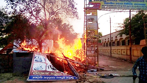 ಮಥುರಾದಲ್ಲಿ ಘರ್ಷಣೆ (ಪಿಟಿಐ ಚಿತ್ರ)
