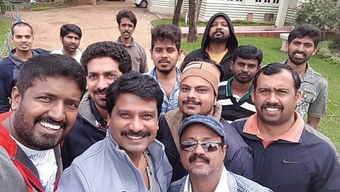ನಿರ್ದೇಶಕ ಪ್ರೇಮ್ ಮತ್ತು ಚಿತ್ರತಂಡ (ಟಿಎನ್ ಐಇ ಚಿತ್ರ)