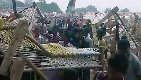 ಖಾಟ್ ಪೇ ಚರ್ಚಾ ನಂತರ ಮಂಚಗಳಿಗಾಗಿ ಕಿತ್ತಾಟ
