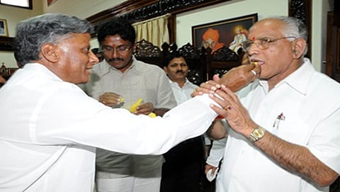 ವಿ.ಸೋಮಣ್ಣ-ಯಡಿಯೂರಪ್ಪ (ಸಂಗ್ರಹ ಚಿತ್ರ)
