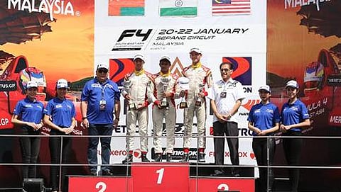 ಫಾರ್ಮುಲ-4 ಸ್ಪರ್ಧೆಯಲ್ಲಿ ಆಕಾಶ್ ಗೌಡ 2ನೇ ರನ್ನರ್ ಅಪ್