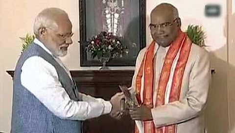 ಪ್ರಧಾನ ಮಂತ್ರಿ ನರೇಂದ್ರ ಮೋದಿ ಹಾಗೂ ರಾಷ್ಟ್ರಪತಿ ರಾಮ ನಾಥ್ ಕೋವಿಂದ್