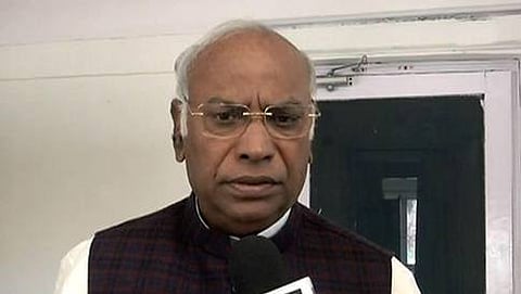 ಕಾಂಗ್ರೆಸ್ ಹಿರಿಯ ನಾಯಕ ಮಲ್ಲಿಕಾರ್ಜುನ ಖರ್ಗೆ